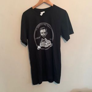 Men’s Short Sleeve T-shirt. “Lincoln’s”